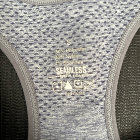 Seamless Activewear Set - Picture 3 of 3